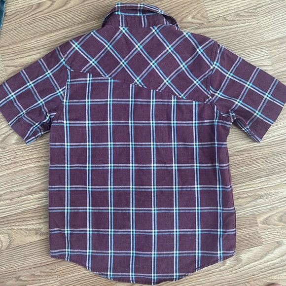 Shawn White boys plaid button down short sleeve. - Picture 2 of 3